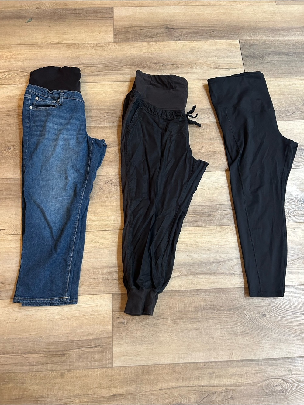 Gap maternity pants all XL, jeans, leggings and joggers